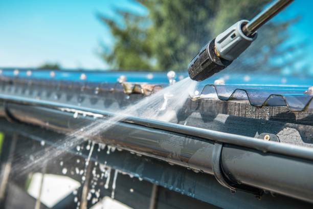 Best Sidewalk Pressure Washing  in Winlock, WA
