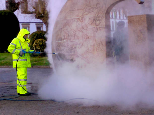 Best Garage Pressure Washing  in Winlock, WA